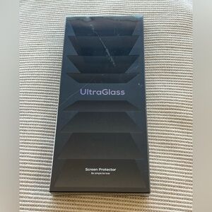 UltraGlass Screen Protector iPhone 16 New Sealed